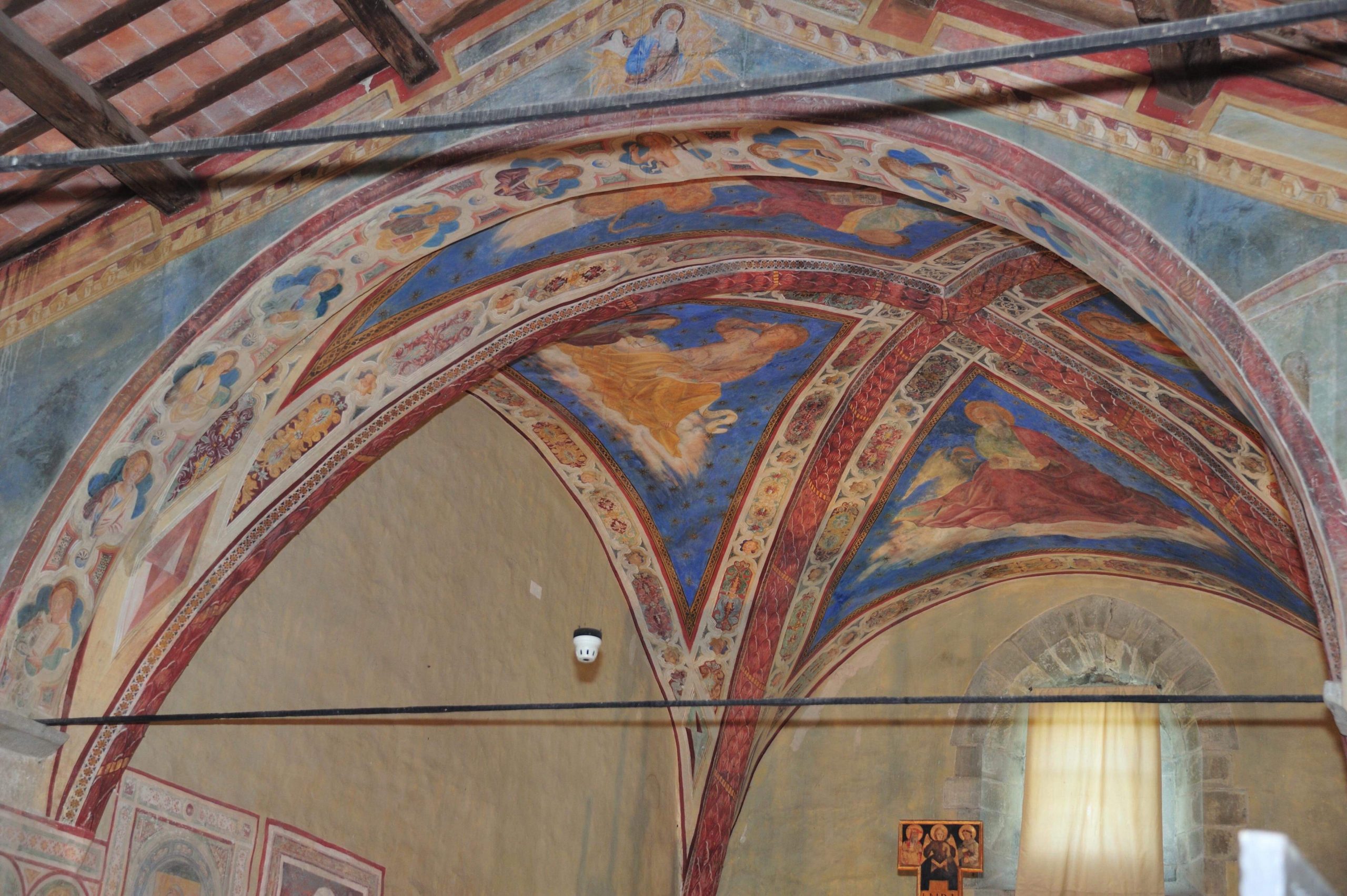 Isola Maggiore, restaurati gli affreschi della Chiesa di S.Michele Arcangelo